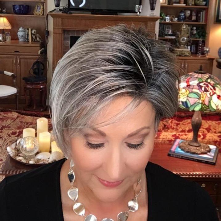 Open Box | Perry Wig by Estetica | Average Cap | ICYSHADOW
