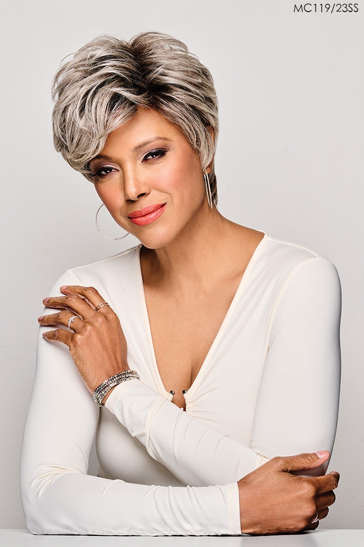 Open Box | Simone Wig by Kim Kimble | Average Cap | MC2/4