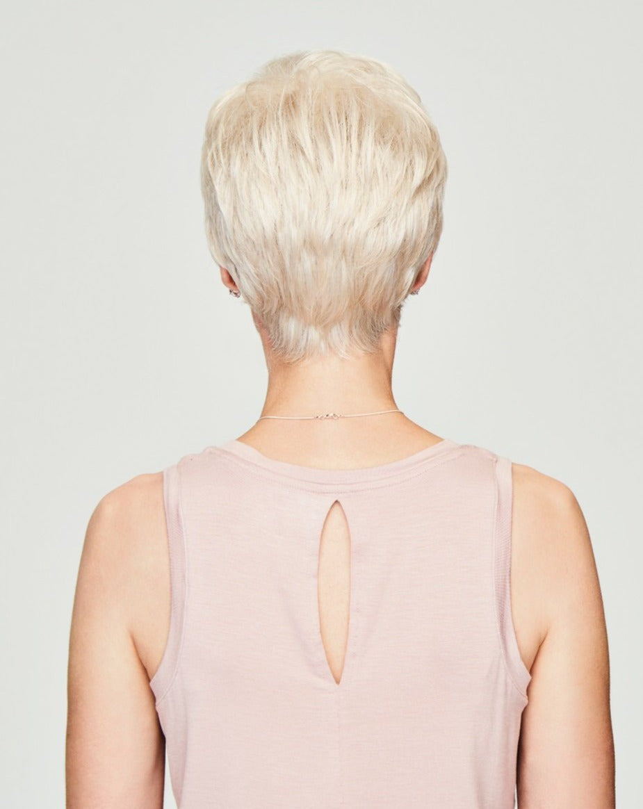 Winner Wig by Raquel Welch | Synthetic Hair | Petite Cap