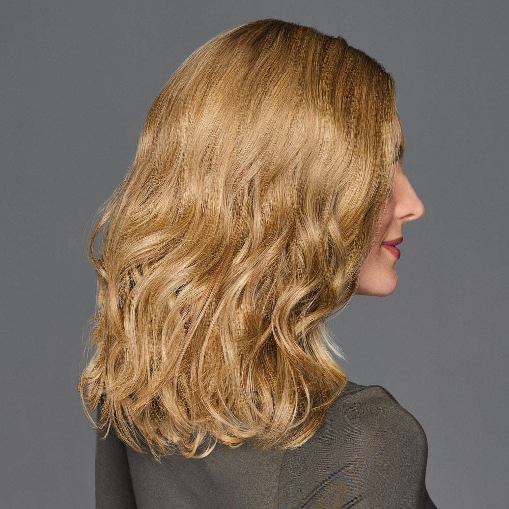 Top Billing Wavy 14" Topper by Raquel Welch in RL19/23SS Shaded Biscuit | Open Box | All Sales Final