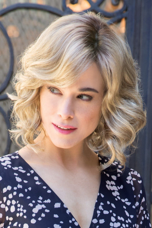Amore Wigs - Reign (#2571)