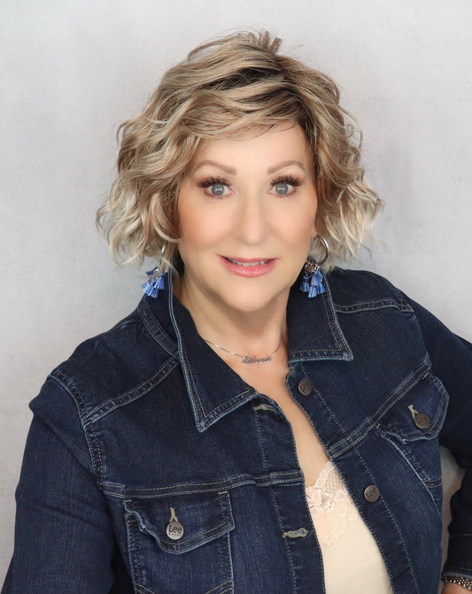 Open Box | Dance Wig by Ellen Wille | Petite/Average Cap | Sandy Blonde Rooted