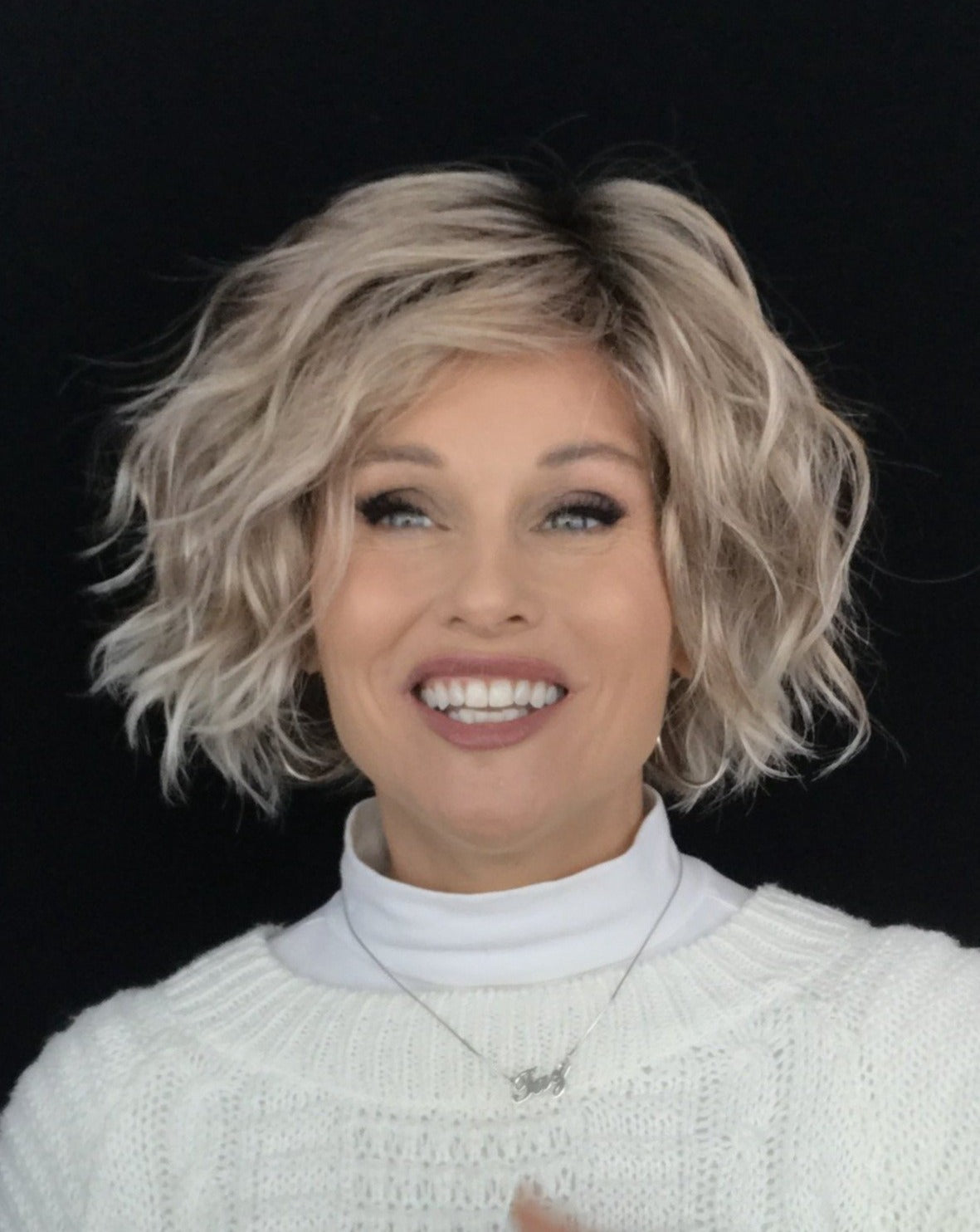 Open Box | Dance Wig by Ellen Wille | Petite/Average Cap | Sandy Blonde Rooted