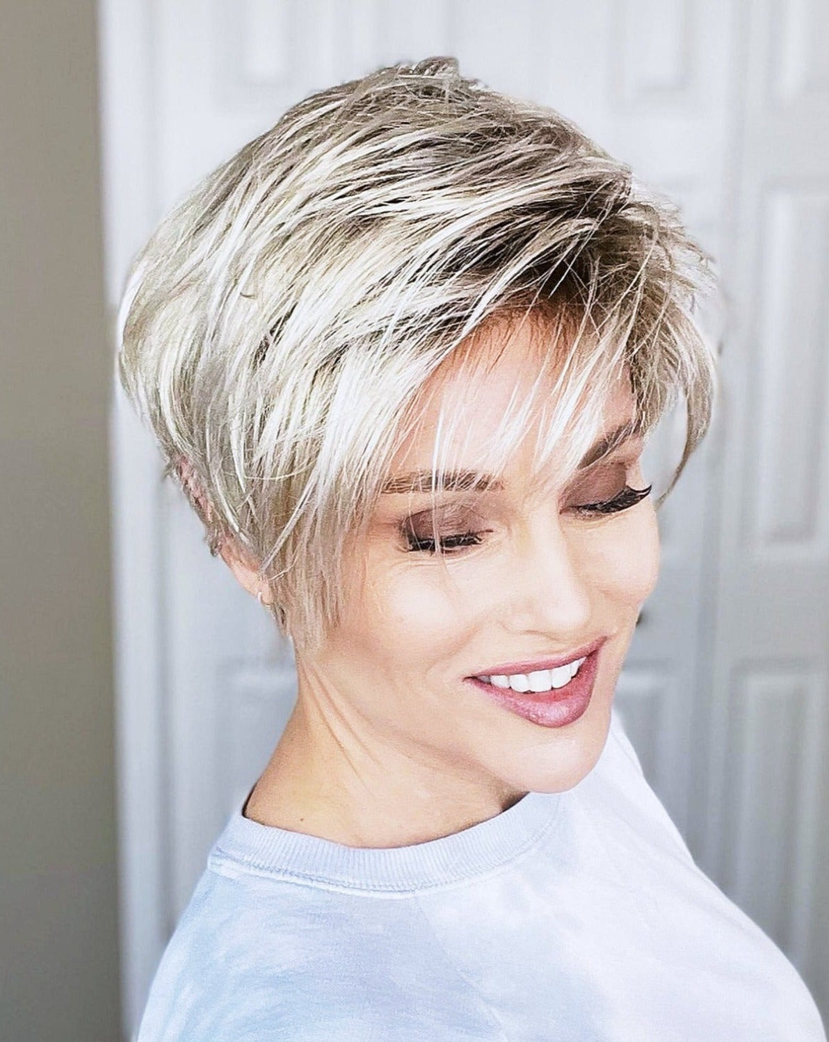 Open Box | Jett Wig by Estetica | Average Cap | SILVERSUNRT8