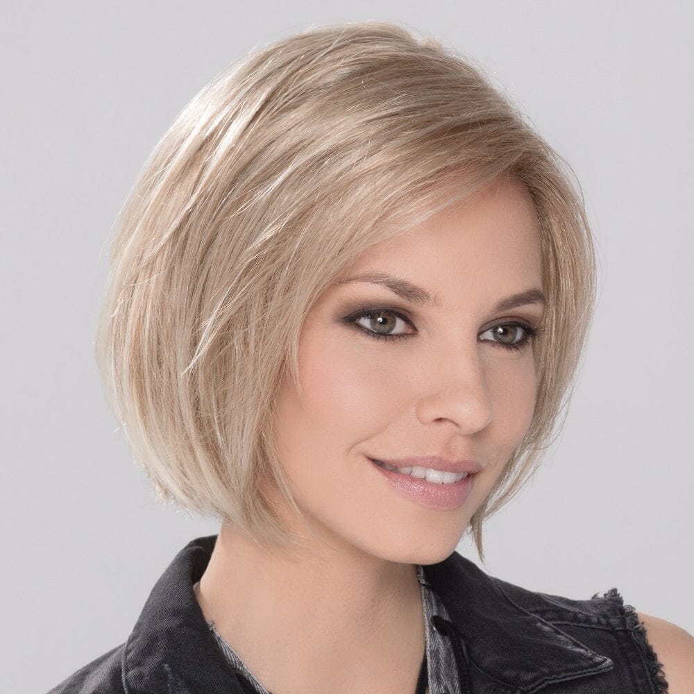 Young Mono Wig by Ellen Wille