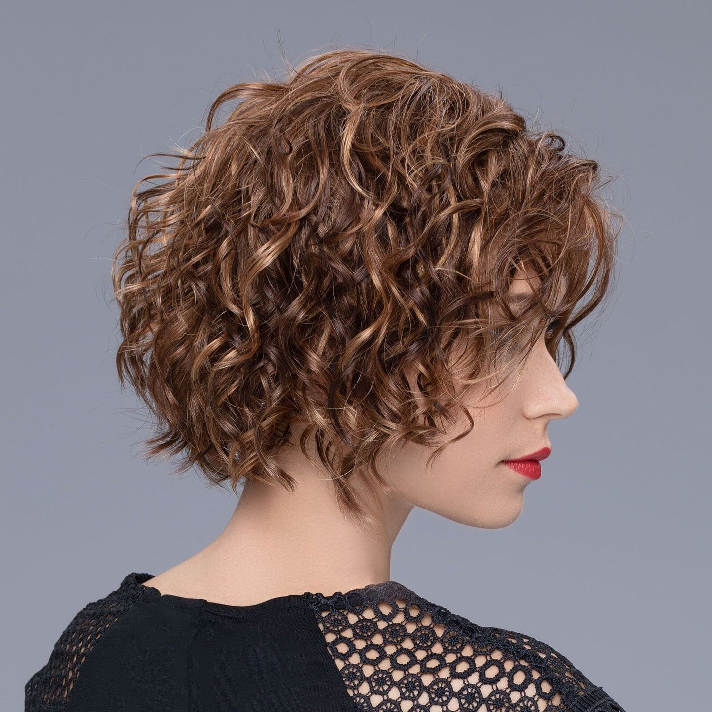 Turn Synthetic Wig by Ellen Wille
